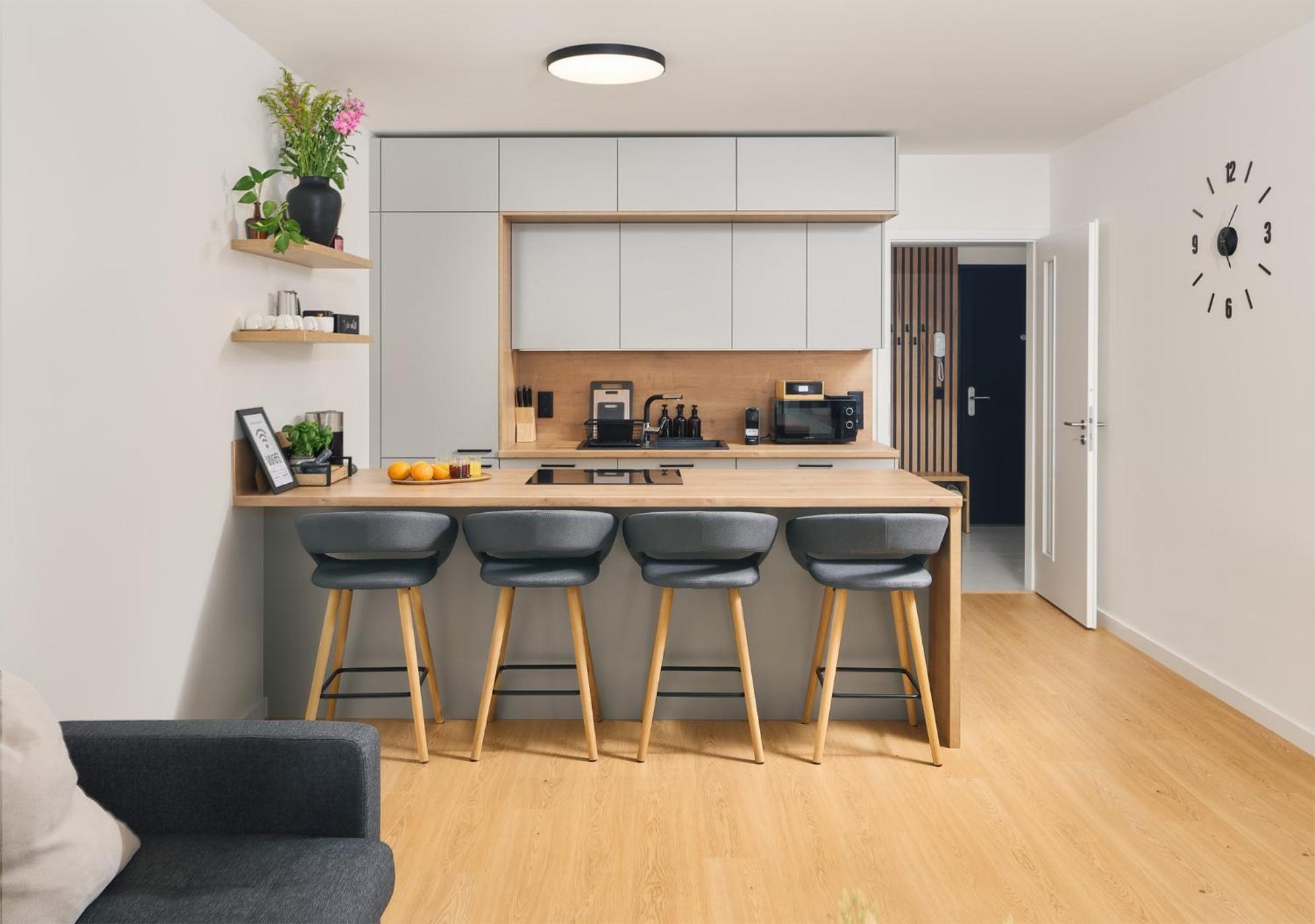 Beta Home - Garage, Air Condition, Garden, At Metro Prag Exterior foto